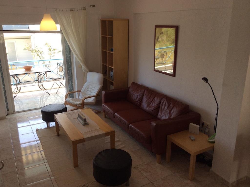 Red House Villa Gerakini Room photo